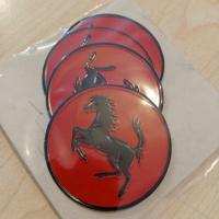 Ferrari Jant Göbeği Yapıştırma Sticker Kırmızı 59mm (4 Adet)